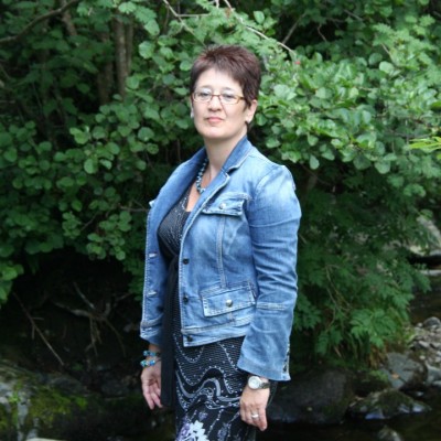 Ina Stienstra