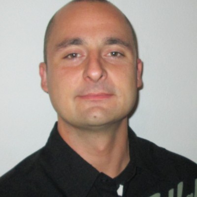 MACIEJ SAK