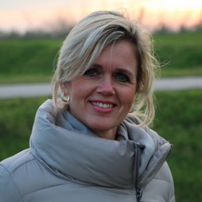 Fenna van Oostrom