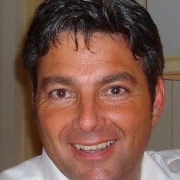 Talentcard van Lou Cremers
